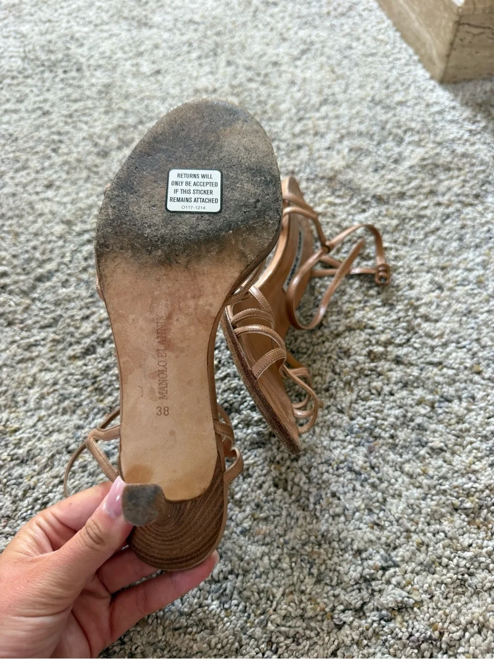 Manolo Blahnik Leather Strappy Sandals in Tan